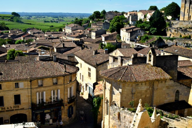 Saint Émilion: A Postcard-Perfect Hilltop Town in Dordogne