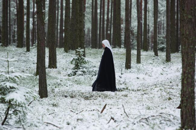 French Film Reviews: The Innocents, Directed by Anne Fontaine