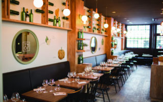 Restaurant Reviews: Tomy & Co. in Paris