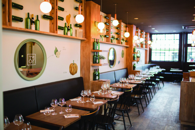 Restaurant Reviews: Tomy & Co. in Paris