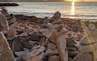 Le Dernier Mot: Cairns, A Monumental Problem