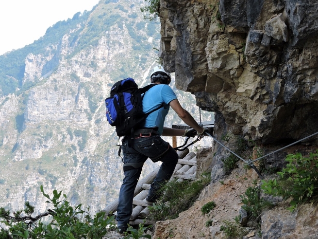 Mountain Climbing – Languedoc Roussillon