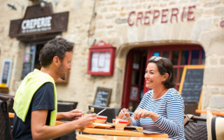 Foodie Faux Pas: What Not to Say in French Restaurants