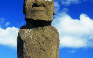 3 Adventures to Easter Island… in France