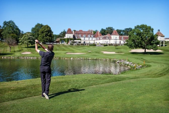 7 great places to play golf in France
