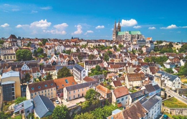 City Focus: Chartres, Gateway to the Loire Valley