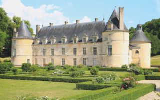 La Vie de Château: The Châteaux of Burgundy