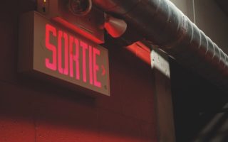 Le Dernier Mot: Exit Strategy