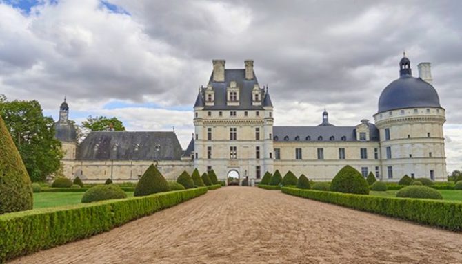 Château de Valençay: The Most Picturesque Park and Princely Palace