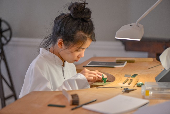 L’École, School of Jewelry Arts, Supported by Van Cleef & Arpels