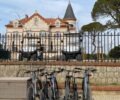 Bikes ad golf carts at Château Capitoul
