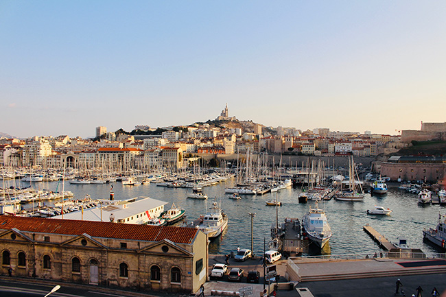 Book Review: Marseille, Port to Port