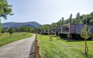 Green France: Cabins, Birdspotting and Lessive