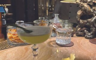 Le Dernier Mot: Mishap at le Crillon