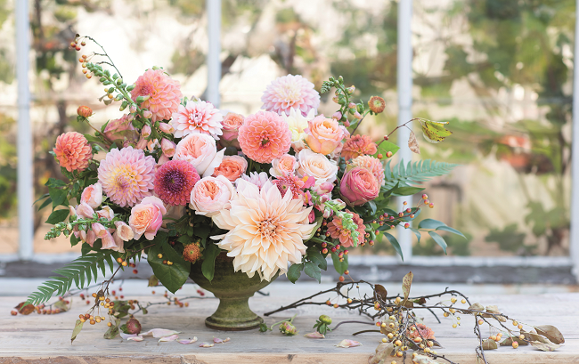 Blooming France: the French Art of Flower Arrangement