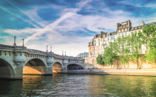 How to be Parisian: a Swim in the Seine?