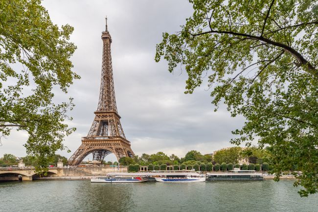 Enjoy an Unforgettable Cruise on the Seine with Vedettes de Paris 