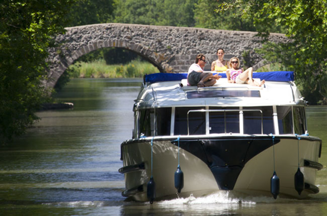 Competition: Win a 7-Night Self-Drive Boating Holiday in France with Le Boat