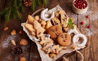 Traditional French Cookies to Bake for the Holidays 