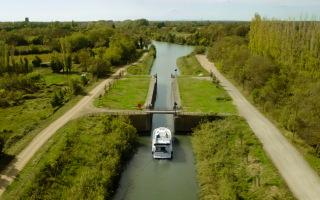 Competition | Win a boating holiday for six in France!
