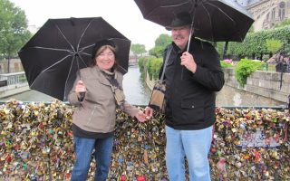 Carnet de Voyage: Finding Love in Paris 