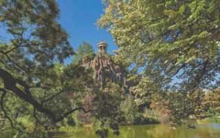 Excerpt: the Most Beautiful Gardens in Paris