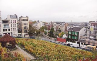 How to Be Parisian: Keeping Away from the Crowds
