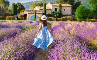 Love Visiting France? How About Owning a House There Too? 
