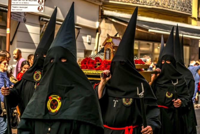 Preserving a 600-Year-Old Lenten Tradition in Southwest France