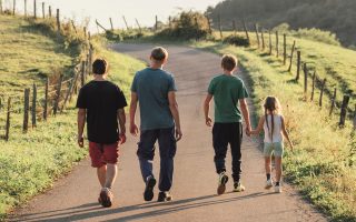 French Film Review: Vingt Dieux