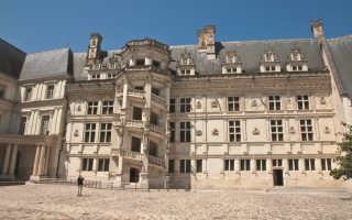 Loire Valley Renaissance: Art in the Castles