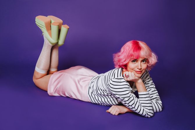 Laughing in Two Languages: A Q&A with Comedian Tatty MacLeod