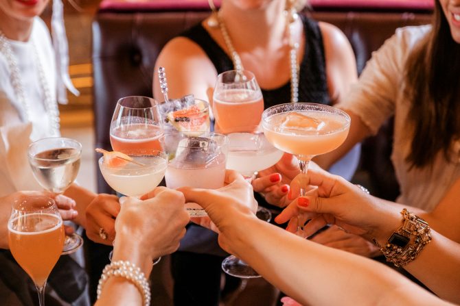 7 French Cocktails to try this Summer