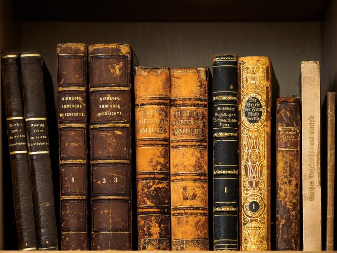 5 French Literature Classics Everyone Should Read