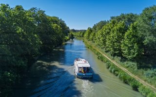 How France’s Riverside Towns are Welcoming Slow Tourism 