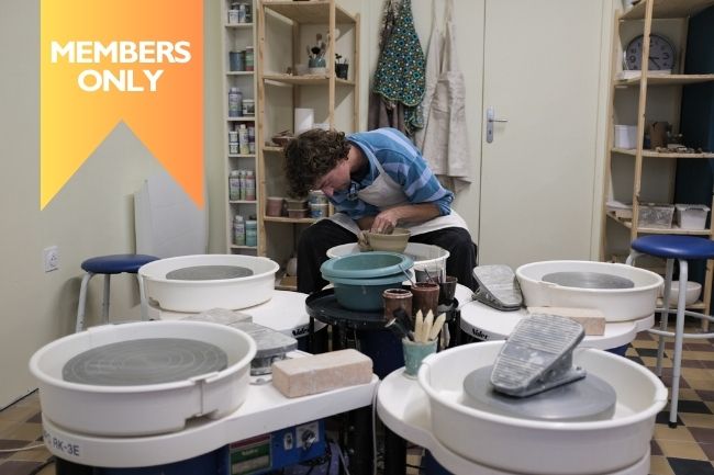 Une Journée Avec… a Ceramic Artist in Morlaix
