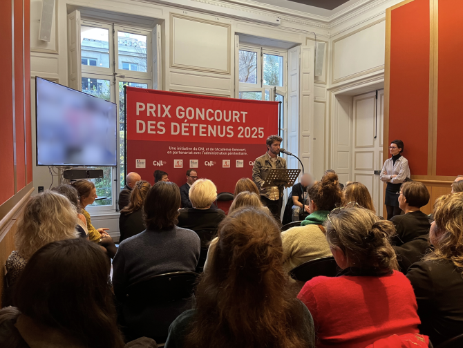 From Prison to Paris: France’s Inmates Bestow a Literary Award 
