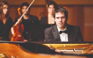 French Film Review: Deux Pianos