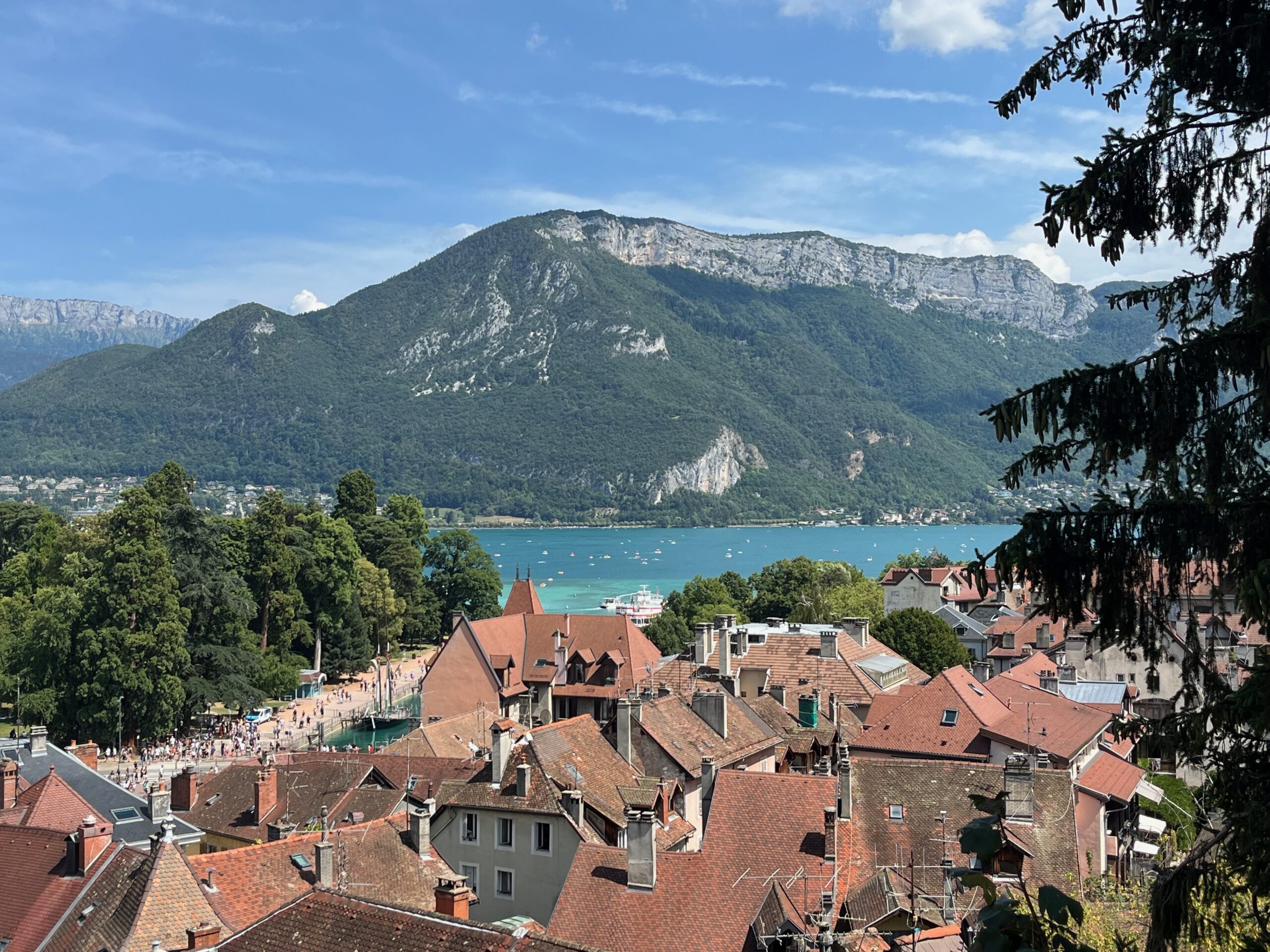A Solo Female Traveller’s Guide to Annecy