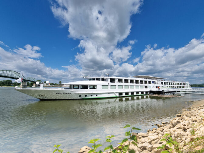 Discover the Magic of Christmas on the Rhine with CroisiEurope